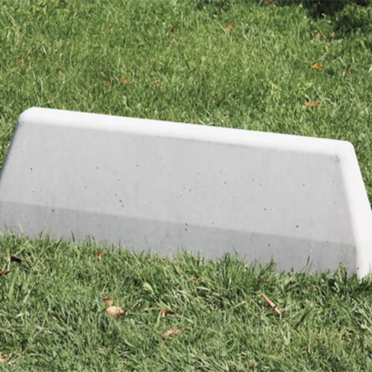 Bordure de défense béton -