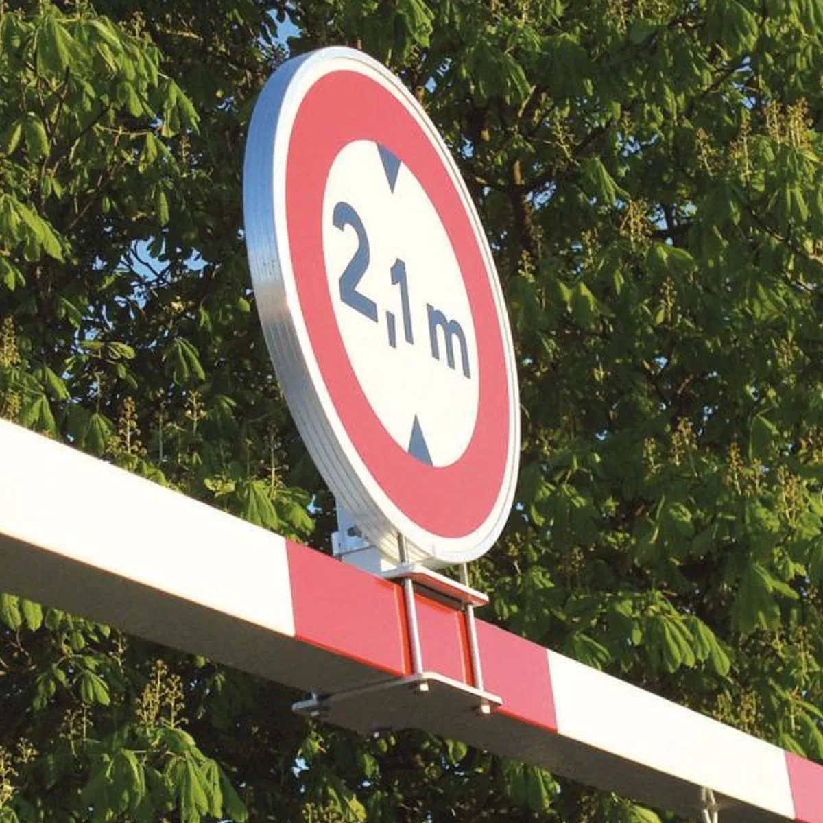 Kit de fixation pour panneau Ø 450 mm