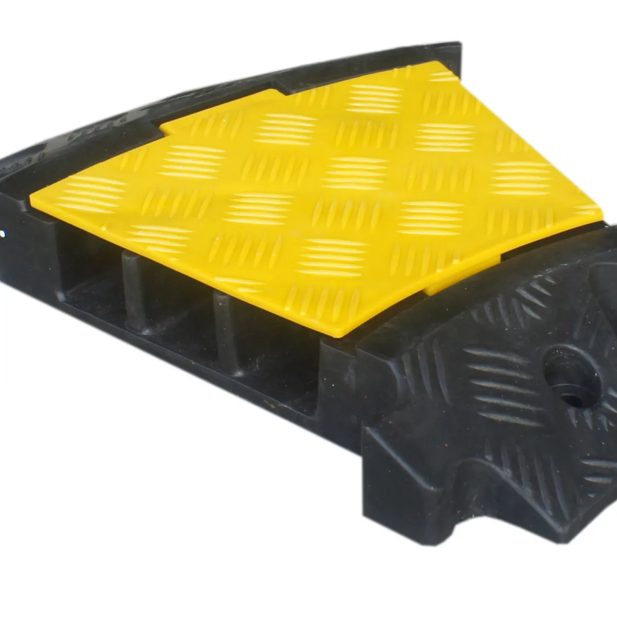 Angle 30° pour passe-câbles VOE0678 - 3 canaux 58x52mm