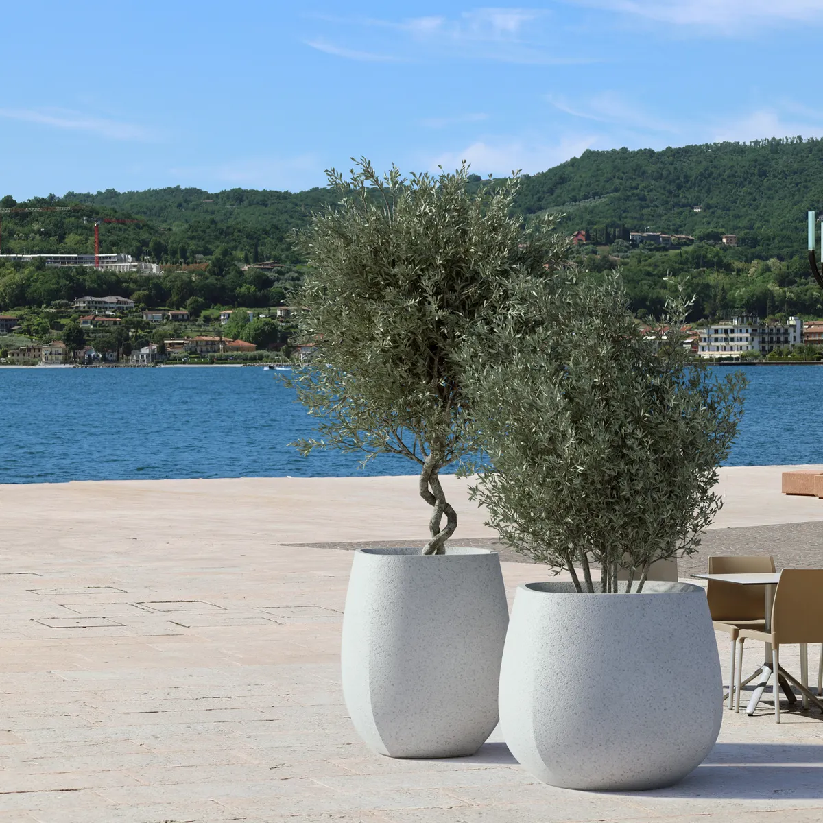 Jardinière en béton Kruk