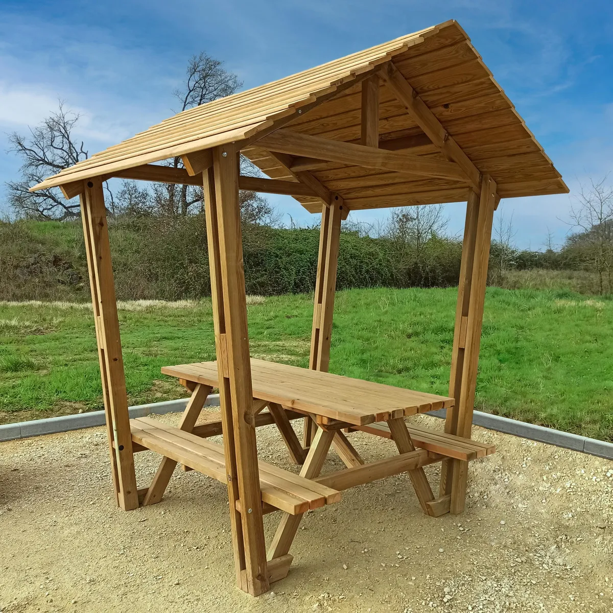 Table pique-nique couverte Forestière