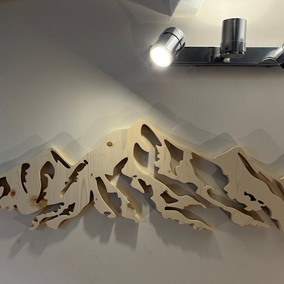 Chaîne de montagne en bois